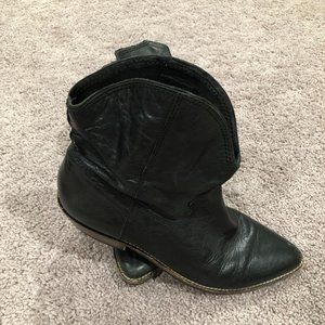 Nicole Passionate Black leather western style cowboy boots size 7.5